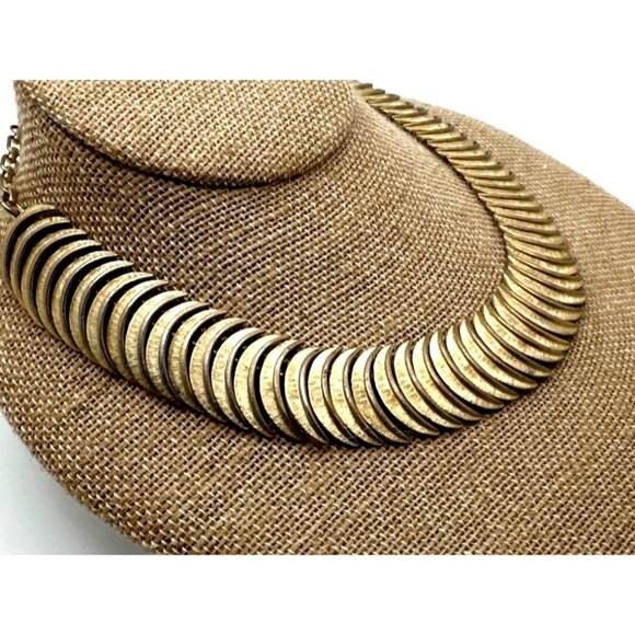 Vintage Mid Century Collar Necklace Egyptian Inspired Crescent Bone Unsigned - Picture 3 of 9